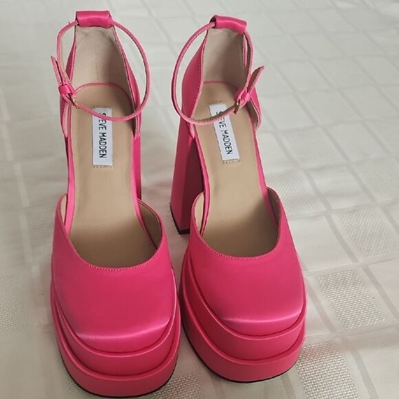Steve Madden Pink Tamy Platform Heels - Picture 4 of 16